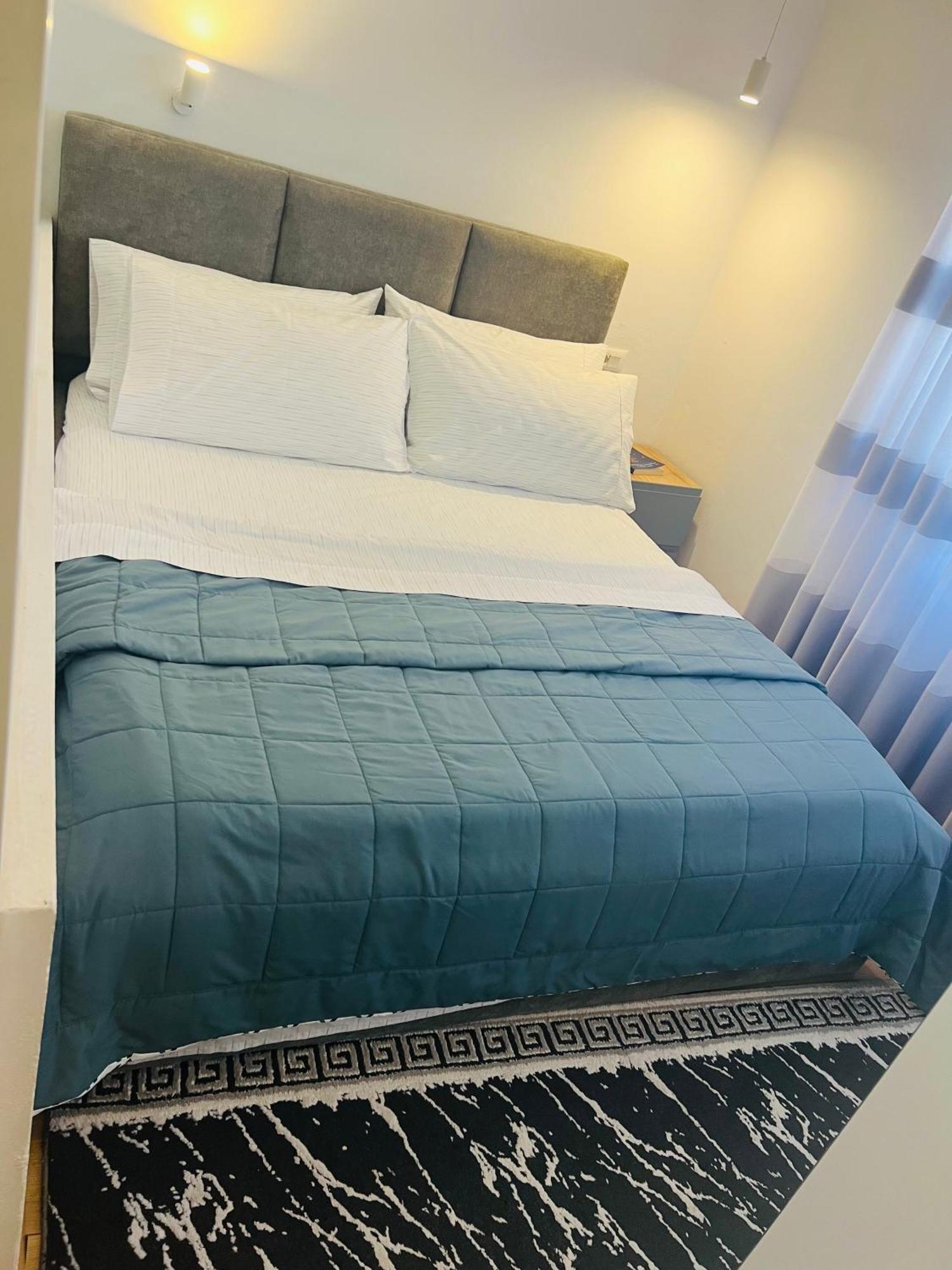 Charming House Apartment Pogradec Ngoại thất bức ảnh